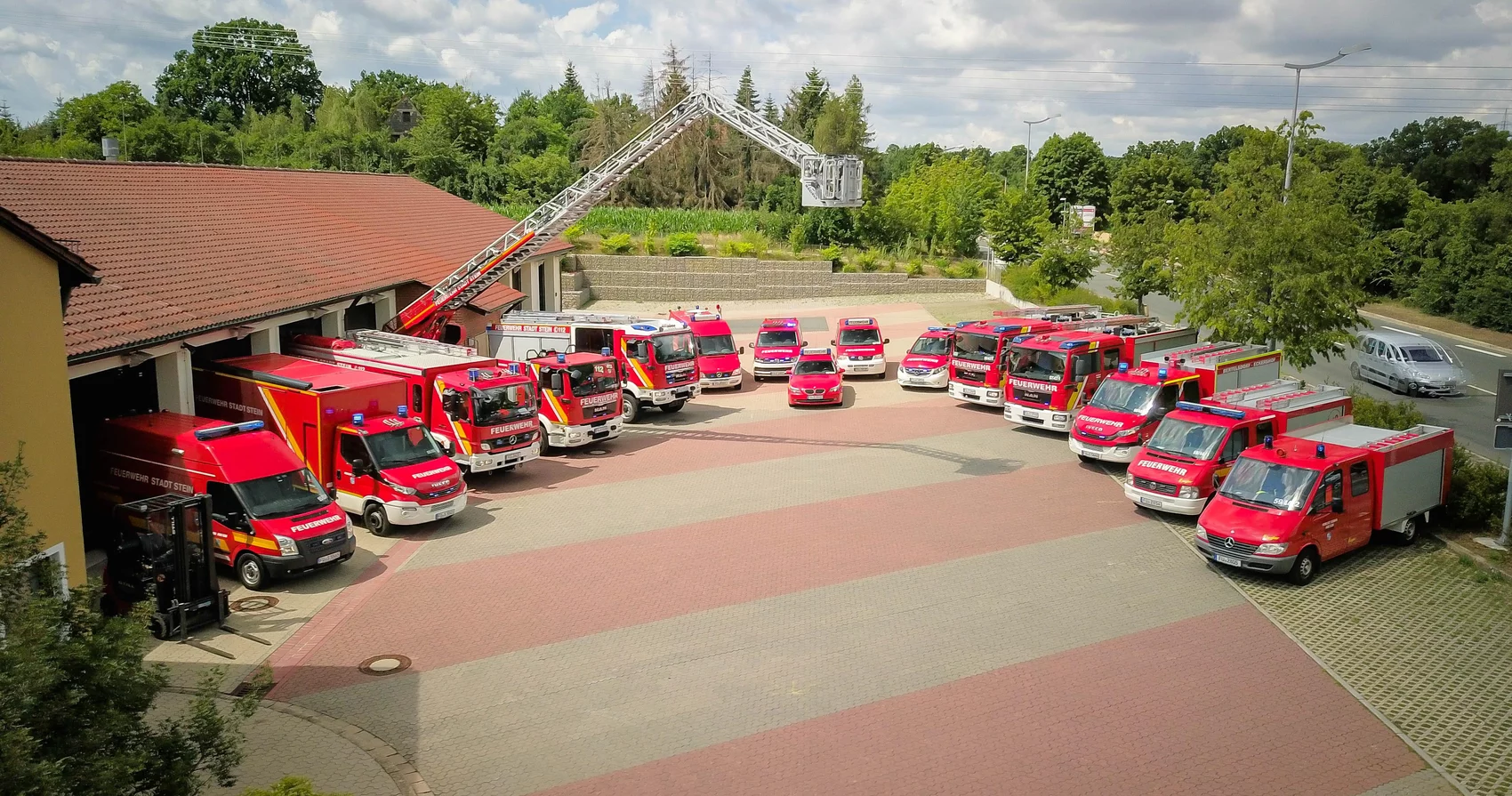 Fahrzeuge der Feuerwehren in Stein