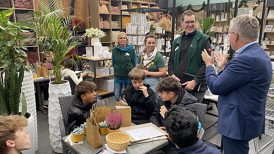 Tourstopp bei der Gartenwelt Dauchenbeck Gmbh & Co KG