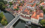 Rednitzufer in Stein