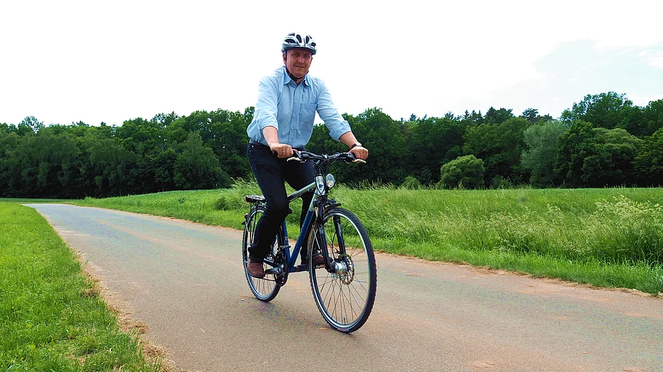 Radler im Wiesengrund