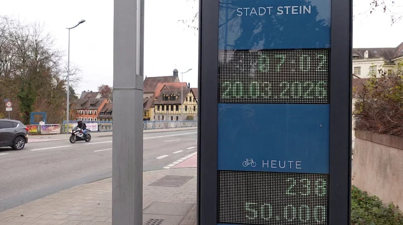 An der Zählstation an der Rednitz wurde am Freitag, 20. März 2026, der oder die 50.000 Radfahrer/in gezählt.